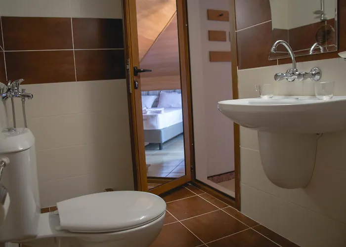 Хотел кирил Несебър