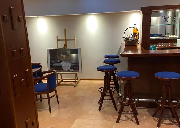 кирил Хотел 3*