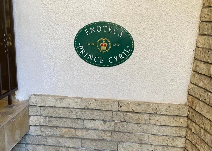 кирил Хотел Несебър