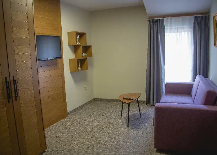 Хотел кирил Несебър