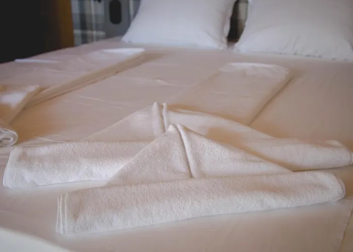 кирил Хотел